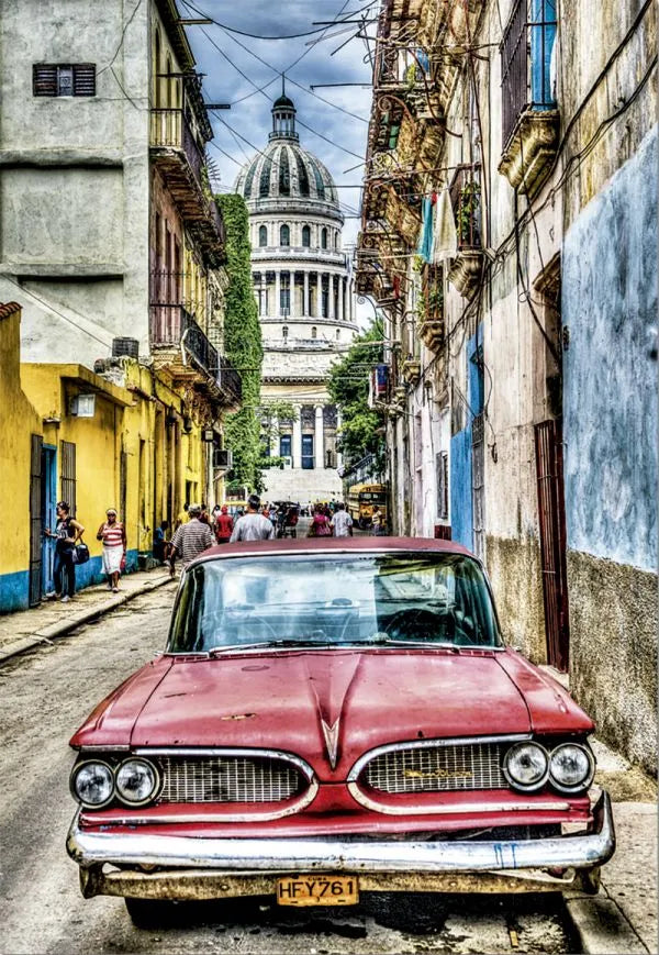 Educa, Vintage car in Old Havana 1000 palaa